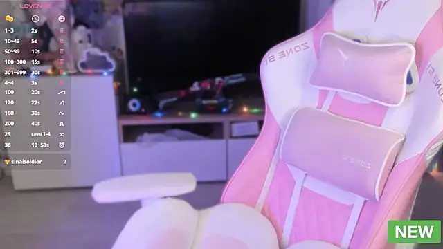 TwixiPixxie online show from 15, 12, 2024