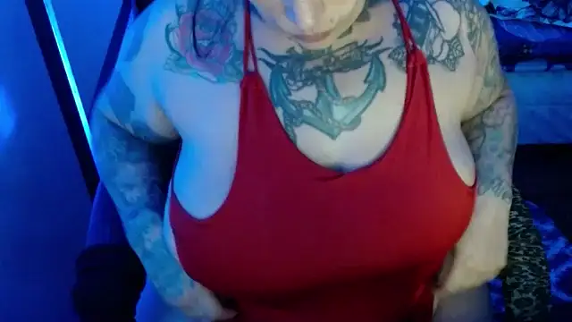 VampGirl1 online show from 14, 3, 2025