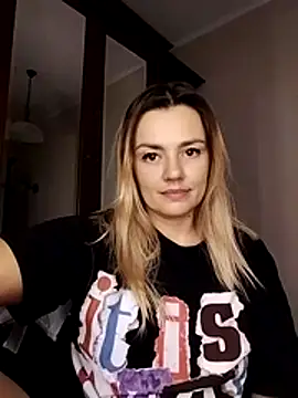 KrissSexi online show from 24, 10, 2025