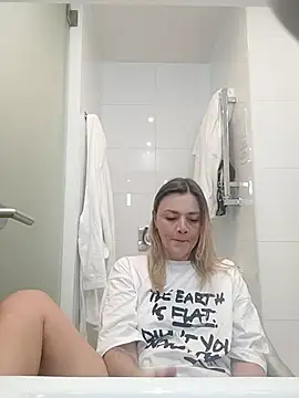 KrissSexi online show from 10, 11, 2025