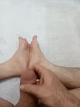 Snapshot of Hardapple01 chatting on 10, 12, 2024 Hardapple01 online show from 10, 12, 2024