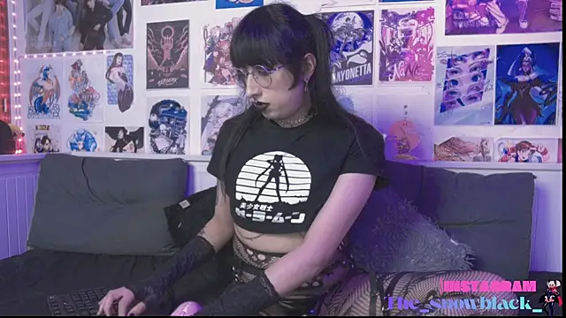 Snapshot of snowblack_ chatting on 27, 2, 2026 snowblack online show from 27, 2, 2026