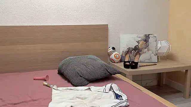 ZoeKhalifa online show from 20, 9, 2025