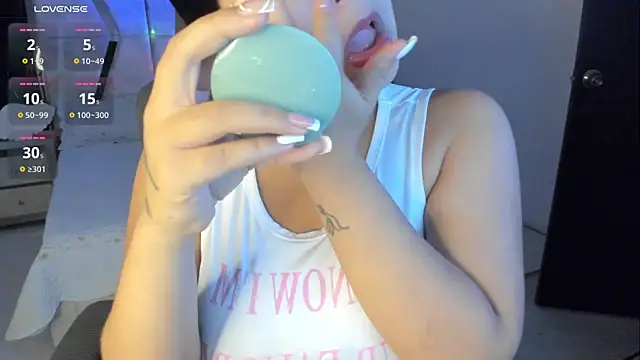 LunaBaker-1 online show from 26, 2, 2025