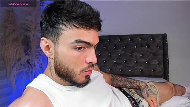 Snapshot of Paulwolf69 chatting on 3, 12, 2024 Paulwolf69 online show from 3, 12, 2024