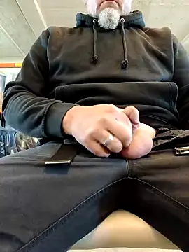 Tiger-70 online show from 17, 4, 2026