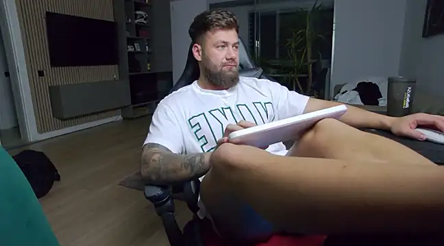 UbbeViking online show from 5, 3, 2025