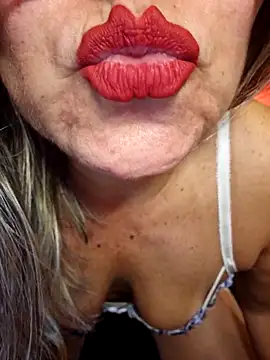 madame tesuda0 online show from 20, 3, 2025