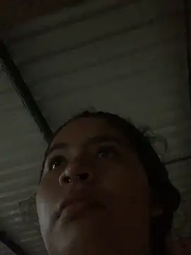 Snapshot of moncerrat_luna chatting on 21, 12, 2024 moncerrat luna online show from 21, 12, 2024