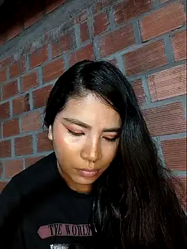 Snapshot of moncerrat_luna chatting on 28, 12, 2024 moncerrat luna online show from 28, 12, 2024