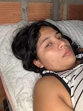 Snapshot of moncerrat_luna chatting on 25, 1, 2025 moncerrat luna online show from 25, 1, 2025