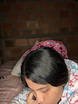 Snapshot of moncerrat_luna chatting on 7, 2, 2025 moncerrat luna online show from 7, 2, 2025