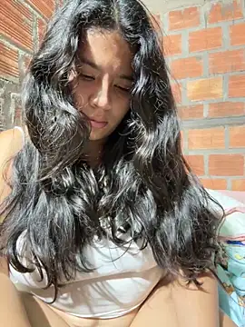 Snapshot of moncerrat_luna chatting on 11, 2, 2025 moncerrat luna online show from 11, 2, 2025