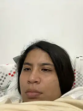 Snapshot of moncerrat_luna chatting on 24, 2, 2025 moncerrat luna online show from 24, 2, 2025