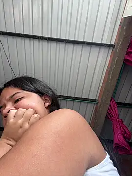 Snapshot of moncerrat_luna chatting on 18, 3, 2025 moncerrat luna online show from 18, 3, 2025