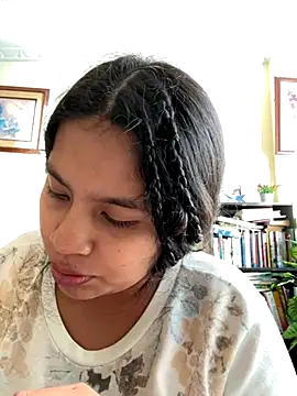 Snapshot of moncerrat_luna chatting on 15, 10, 2025 moncerrat luna online show from 15, 10, 2025