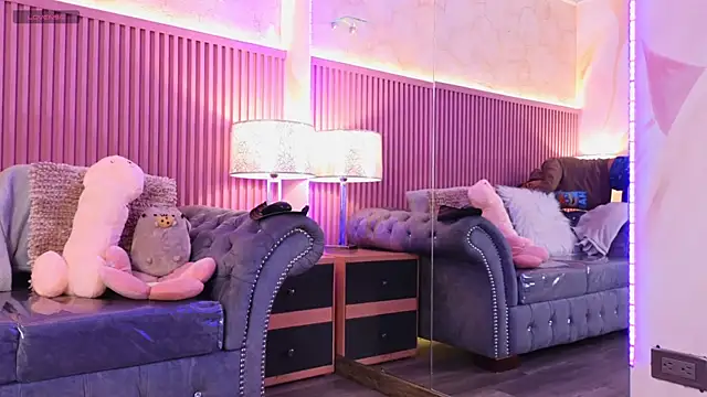 Emiily Scott1 online show from 14, 1, 2025