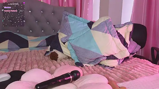 Emiily Scott1 online show from 12, 3, 2025