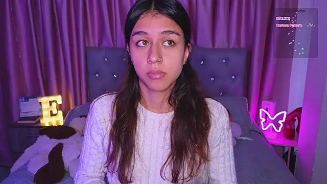 Emiily Scott1 online show from 28, 10, 2025