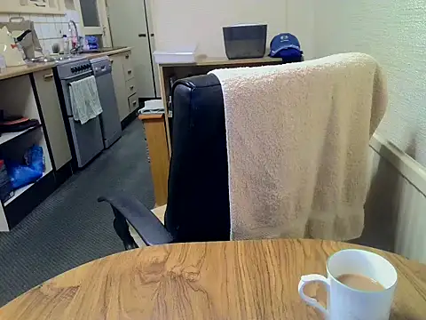 daddyflash online show from 2, 4, 2026