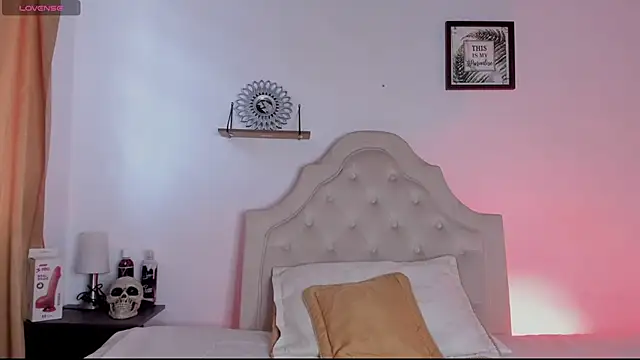 aliice walker  online show from 15, 9, 2025