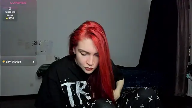 KitsuneRem online show from 10, 1, 2025