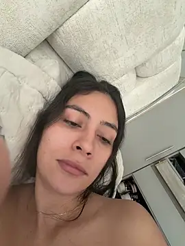 Sophie  Foxxx online show from 20, 12, 2025