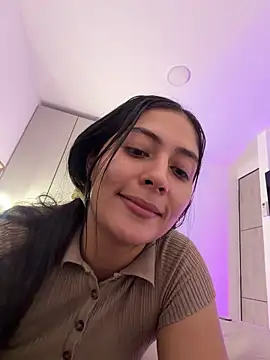 Sophie  Foxxx online show from 4, 4, 2026