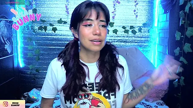 Roxanbunny1 online show from 26, 3, 2026