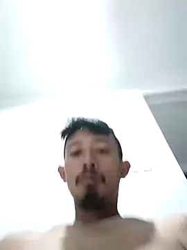 Dwirosebig online show from 11, 10, 2025