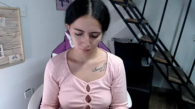 samantha baby  online show from 21, 10, 2025