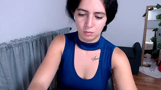 samantha baby  online show from 16, 11, 2025