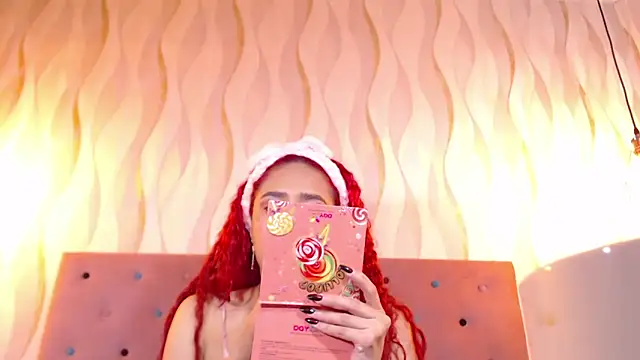 IsabelaLatina online show from 30, 11, 2025