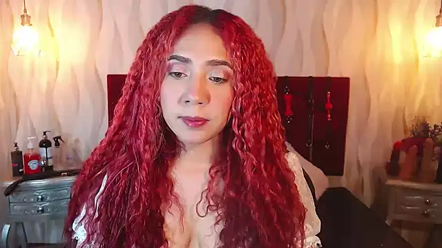 IsabelaLatina online show from 4, 6, 2026