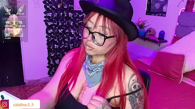 Snapshot of Kata_Bigboobs chatting on 17, 10, 2025 Kata Bigboobs online show from 17, 10, 2025