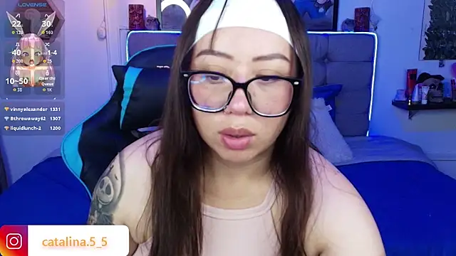 Snapshot of Kata_Bigboobs chatting on 11, 5, 2026 Kata Bigboobs online show from 11, 5, 2026