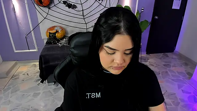 martinasaez online show from 22, 10, 2025