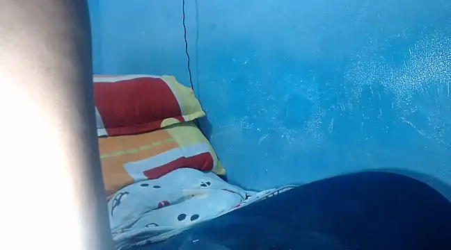 ebony cristal1 online show from 8, 1, 2025