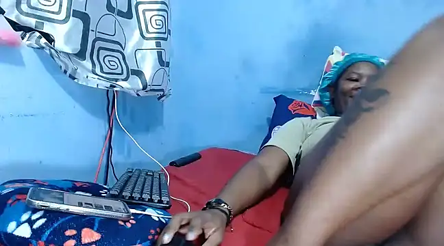 ebony cristal1 online show from 15, 2, 2025