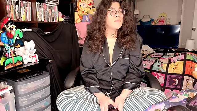 ShinyCherub online show from 2, 4, 2026