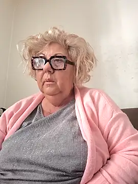 Snapshot of Merilulla chatting on 20, 3, 2026 Merilulla online show from 20, 3, 2026