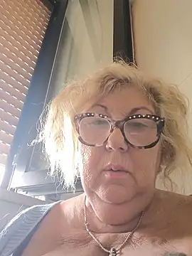 Snapshot of Merilulla chatting on 3, 6, 2026 Merilulla online show from 3, 6, 2026
