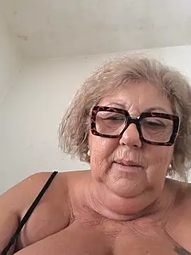 Snapshot of Merilulla chatting on 13, 7, 2026 Merilulla online show from 13, 7, 2026