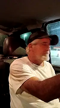 Snapshot of TTolbert chatting on 10, 2, 2025 TTolbert online show from 10, 2, 2025