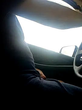 Snapshot of TTolbert chatting on 13, 10, 2025 TTolbert online show from 13, 10, 2025