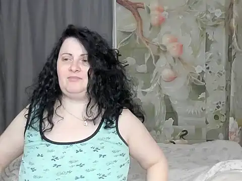 Lillian2 online show from 22, 4, 2026