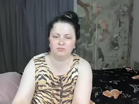 Lillian2 online show from 5, 7, 2026