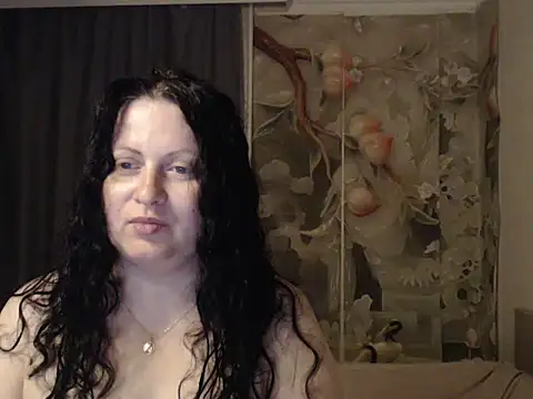 Lillian2 online show from 23, 7, 2026