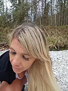 Sexy Sparkling  online show from 18, 4, 2026