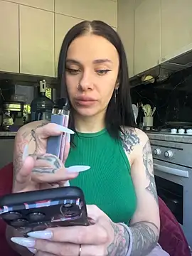 Queen of pain online show from 2, 6, 2026